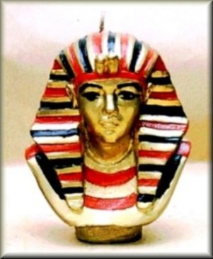 Testa di Faraone decorata